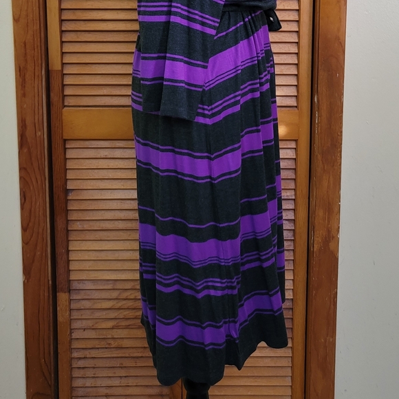 NWT Old Navy Women's Stripe Dress Size Large - Picture 9 of 9